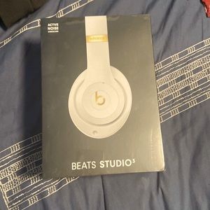 Selling Brand New Beats by Dre Beats Studio 3